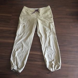 Mountain hardware pants 14